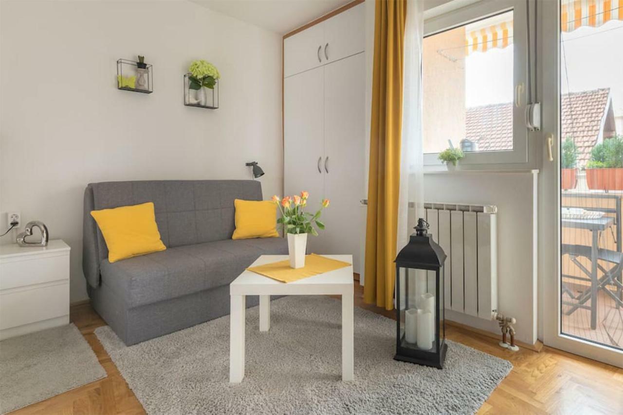 Studio Apartman Comodo Zagreb Extérieur photo